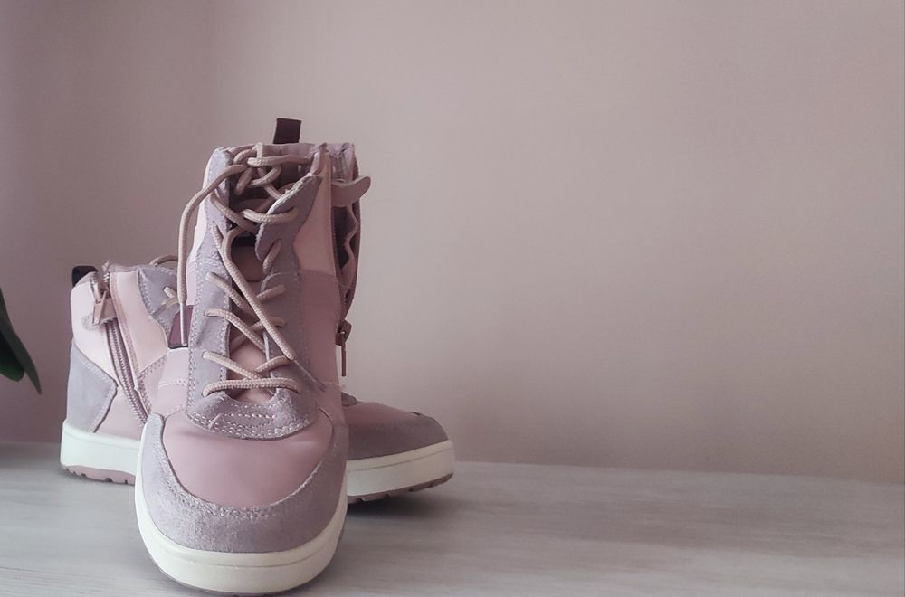 Сникърси за момиче 35н.