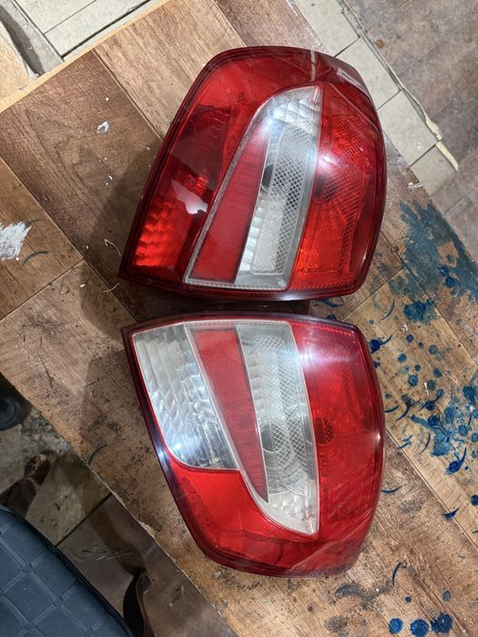 Фонарь задний гранта оригинал комплект