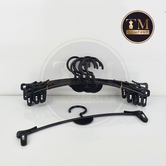 Продам бельевую вешалку