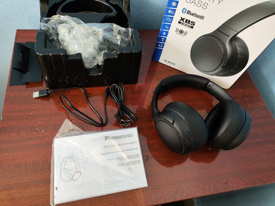 Наушник Panasonic RB-M500B сотилади