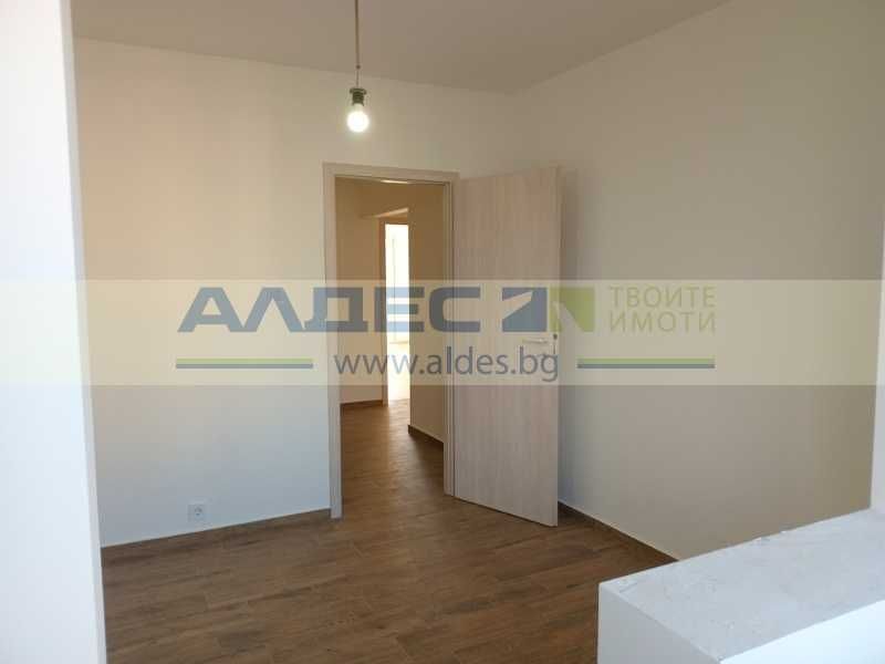 Продава се Тристаен апартамент в София, Младост 1 - 76 кв.м за 3025 €/кв.м - Снимка #2