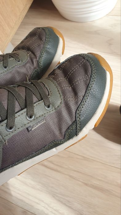 Обувки за момче н.32