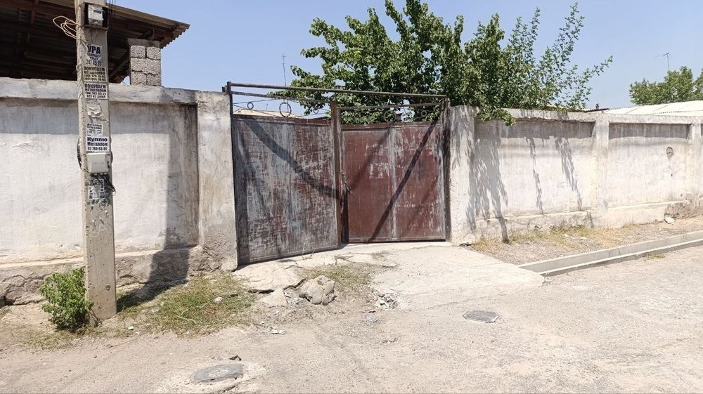 Qoyliq somon bozor yer sotilvotti