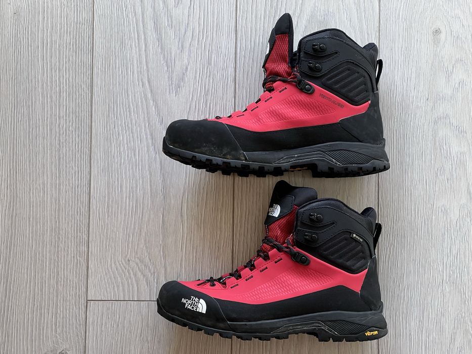 Bocanci hike drumetie alpina impermeabili The North Face Gore Tex 42