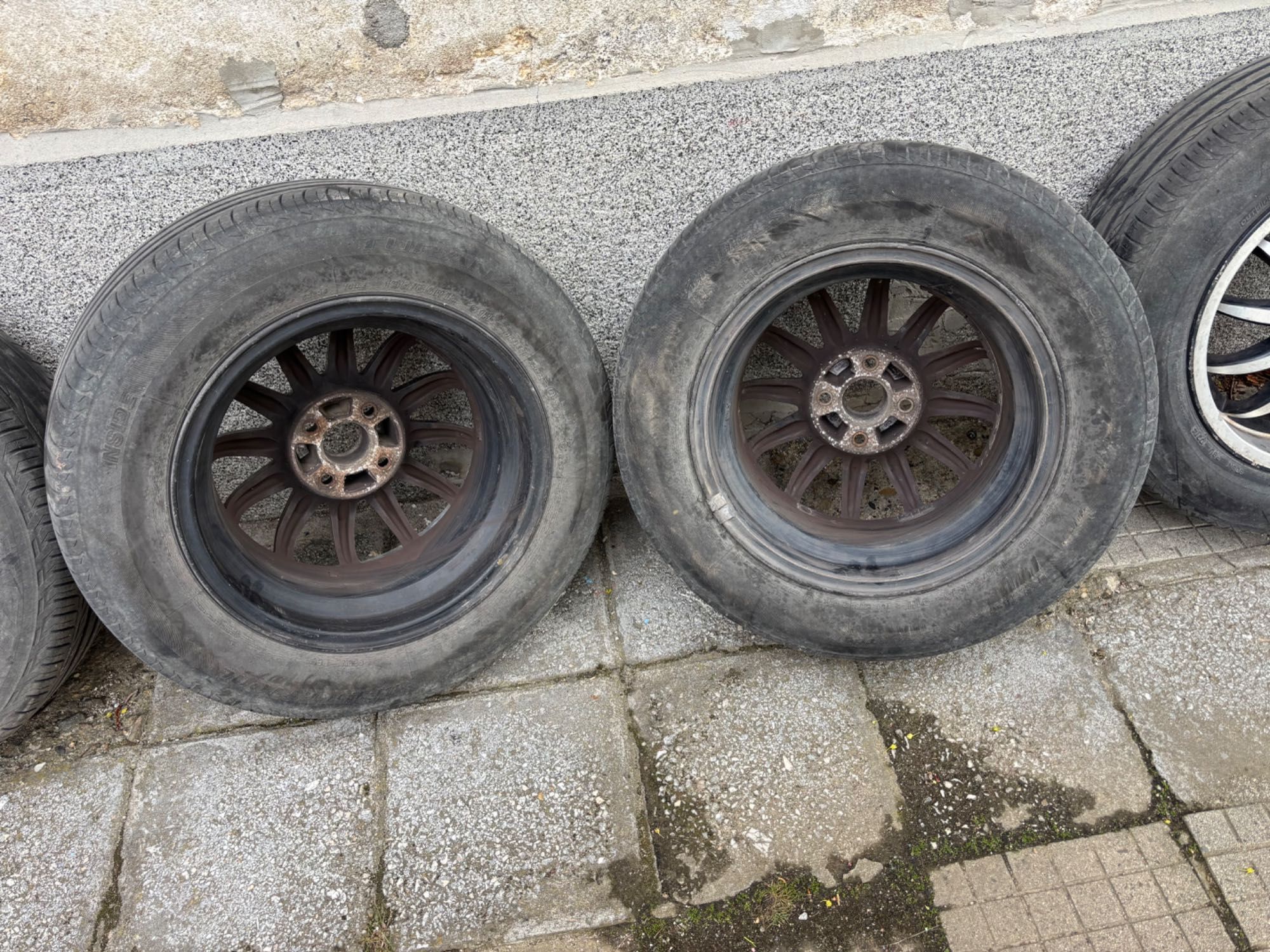 Джанти+гуми(пакетна цена) 195/65 R15