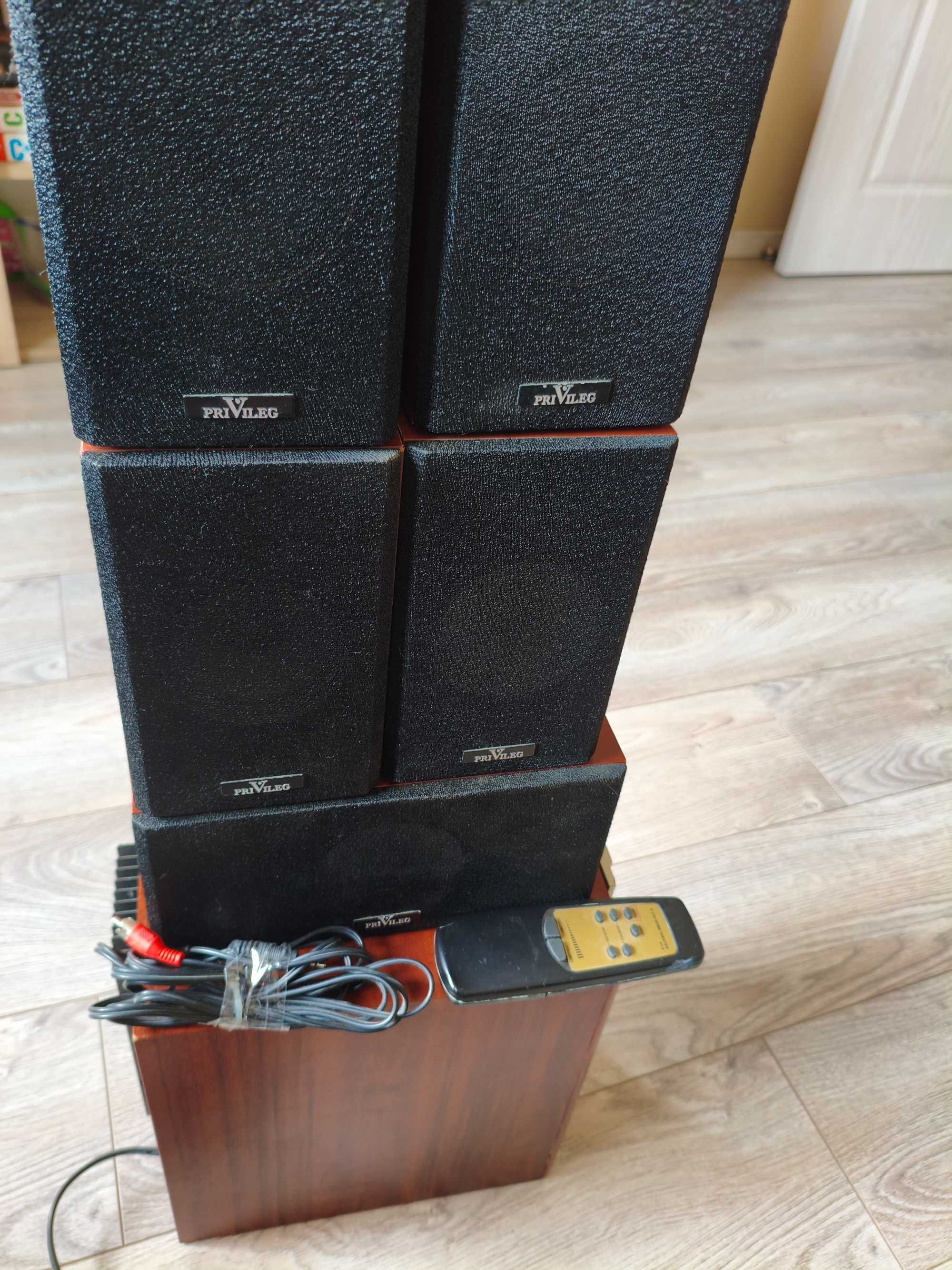 Тонколони 5.1 Privileg A-9505, 5.1, 65W, 3.5 mm jack, имитация дърво