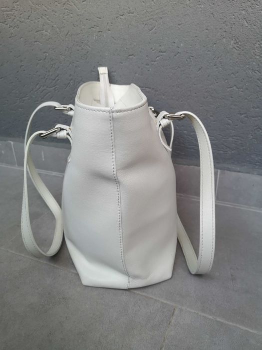 Geanta casual din piele naturala, incapatoare, practica (5 buzunare)