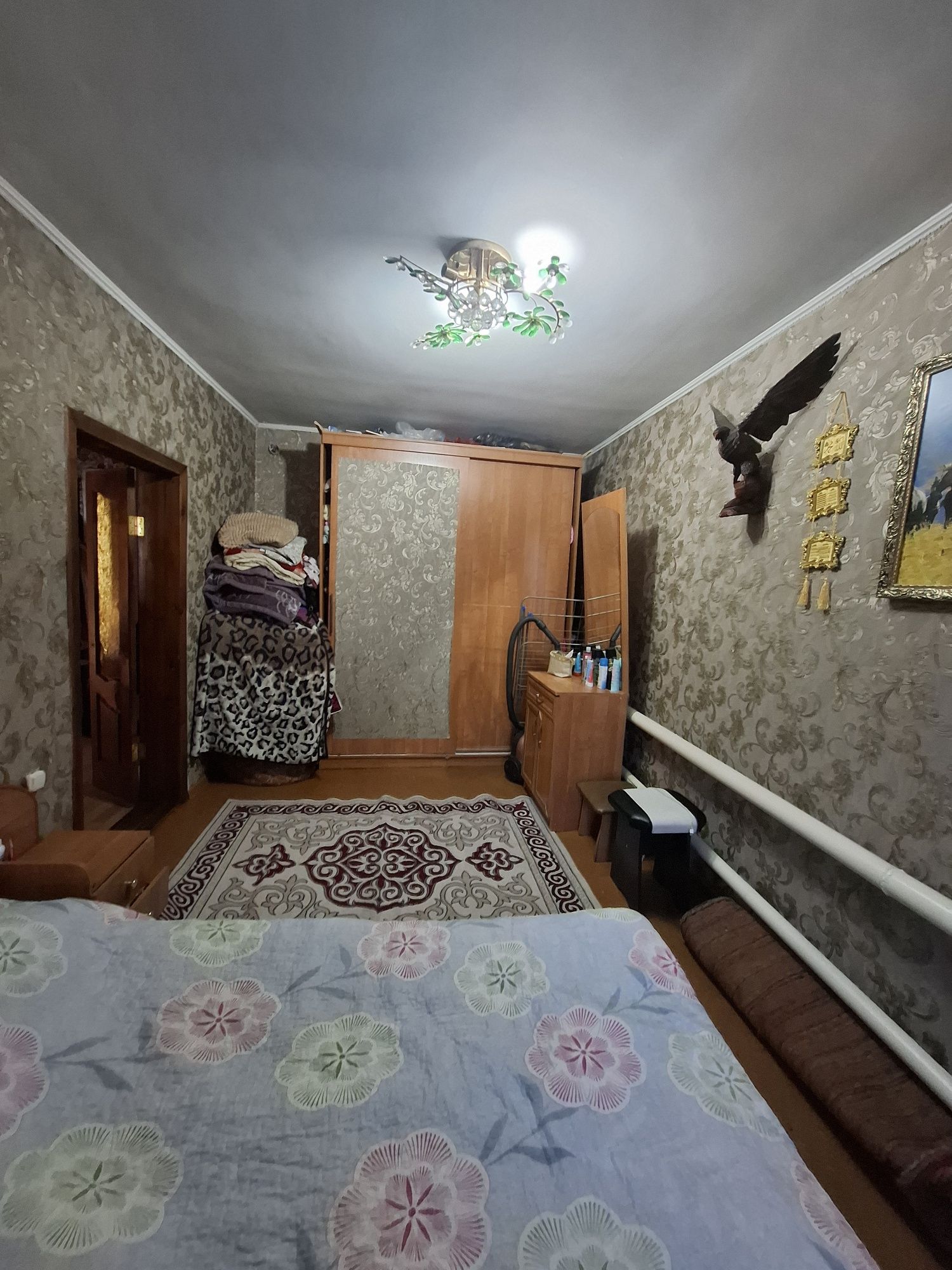 Продам отдельно стоящий дом, рабочий.