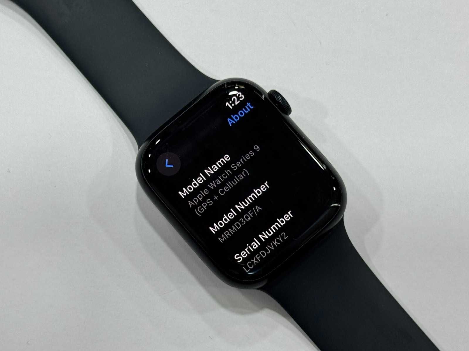 Apple Watch Series 9 45mm 100% Battery Health