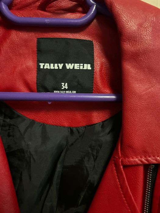 Geaca piele,mărimea 34, superbă