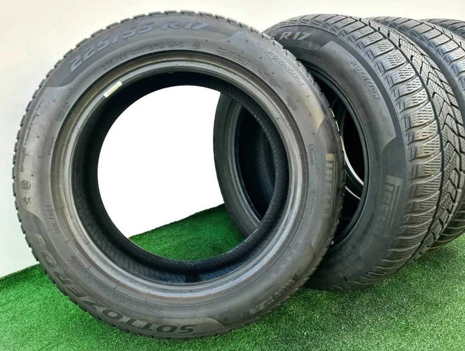 4бр. 225/55/17 PIRELLI Winter Sotozero 3 RFT- зимни