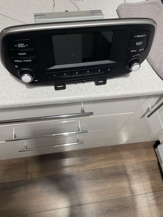 Продам Штатную магнитолу Хёндай туксон 2020год выпуска