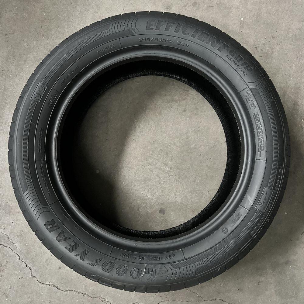 4 Anvelope vara 215 55 17 Goodyear - DOT 2020