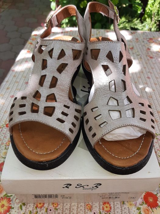 Sandale argintii platforma piele naturala 38 R&R Boutique, NOI