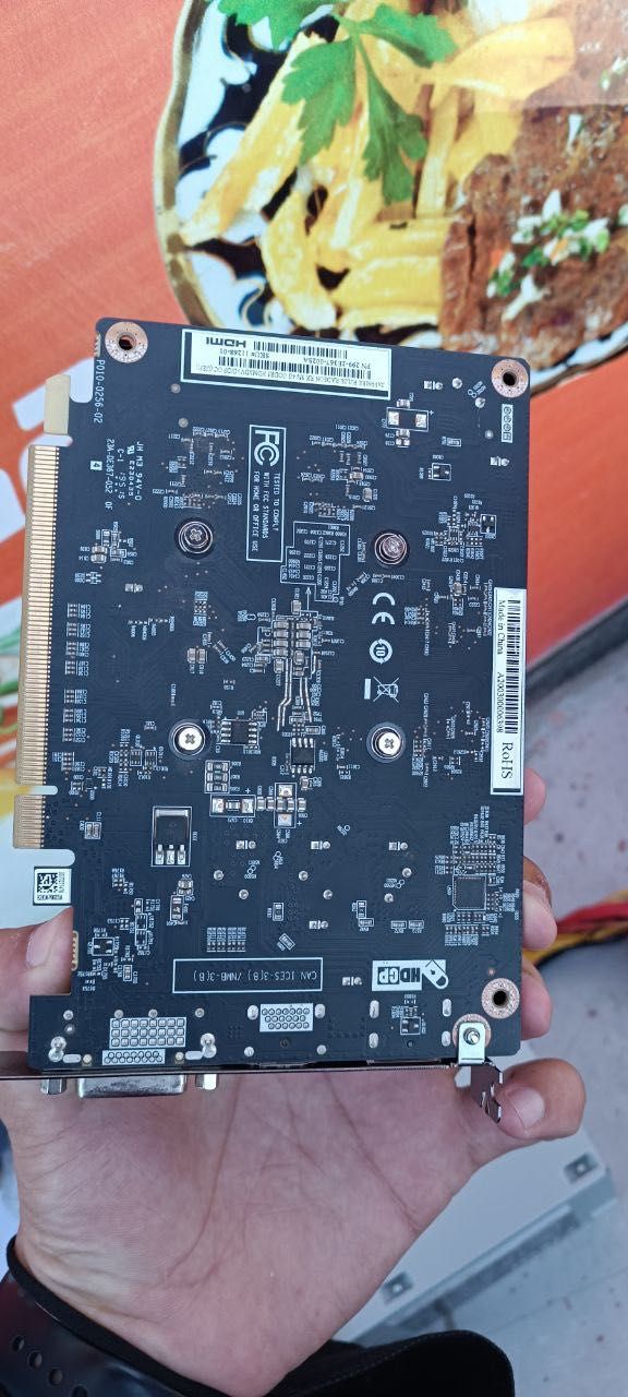 Видеокарта RTX-550 4 GB RAM