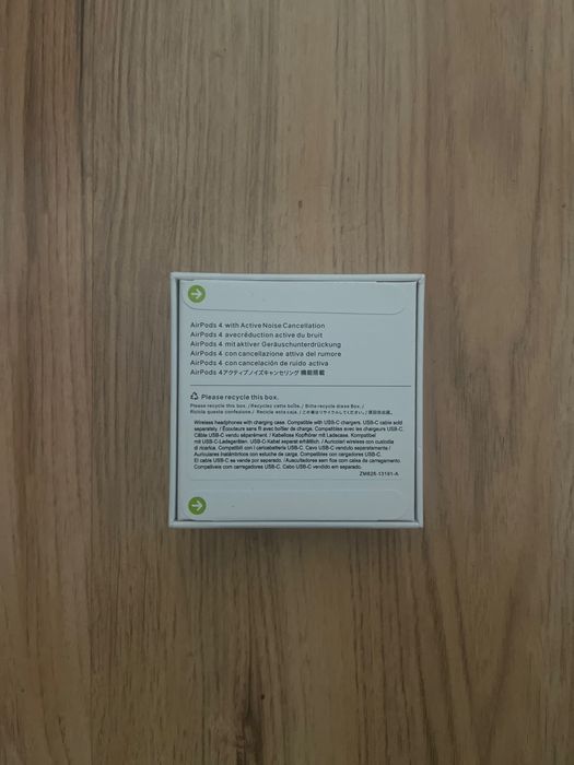 Apple AirPods 4 generation