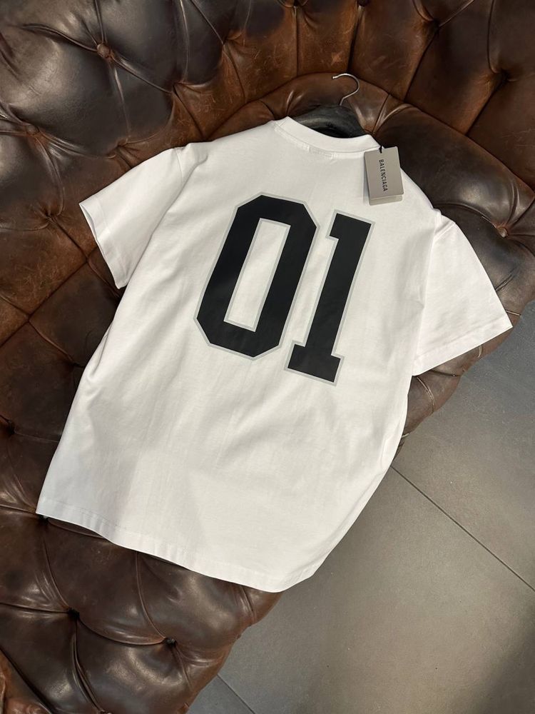 Tricou Balenciaga — OVERSIZE — calitate PREMIUM - 100% cotton
