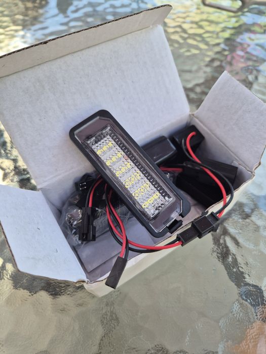 Комплект LED плафони за регистрационен номер на VW Golf
