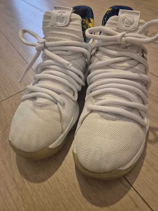 Încălțăminte baschet/volei Nike 37.5