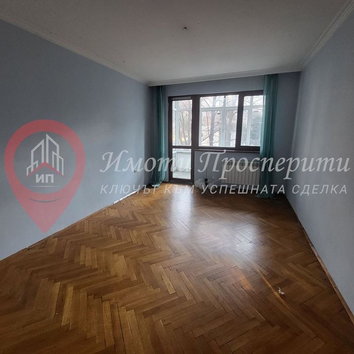 Дава се под наем Четиристаен апартамент в София, Лозенец - 140 кв.м за 665 € - Снимка #2