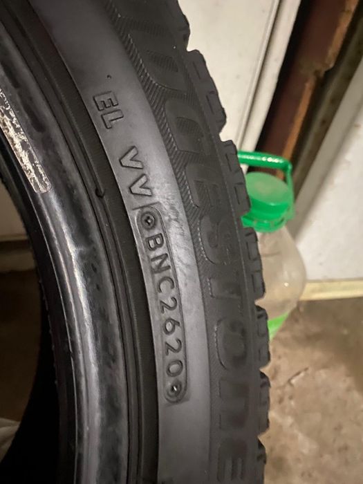 Шины 235/45R18 Бриджстоун Япония