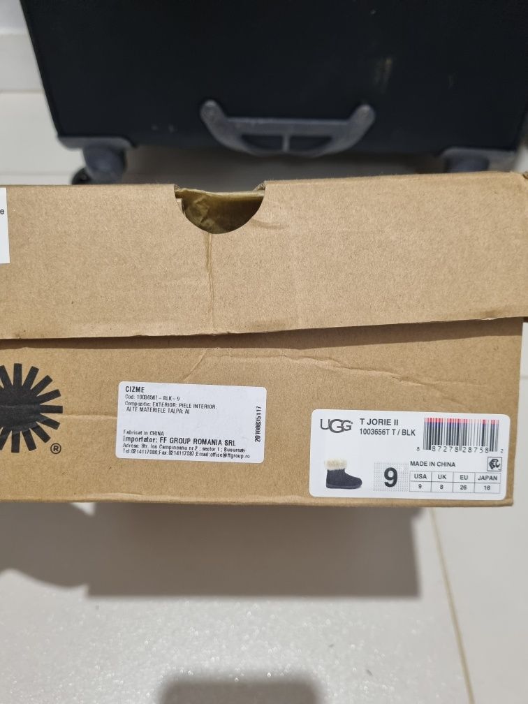 UGG 26 T Jorie II