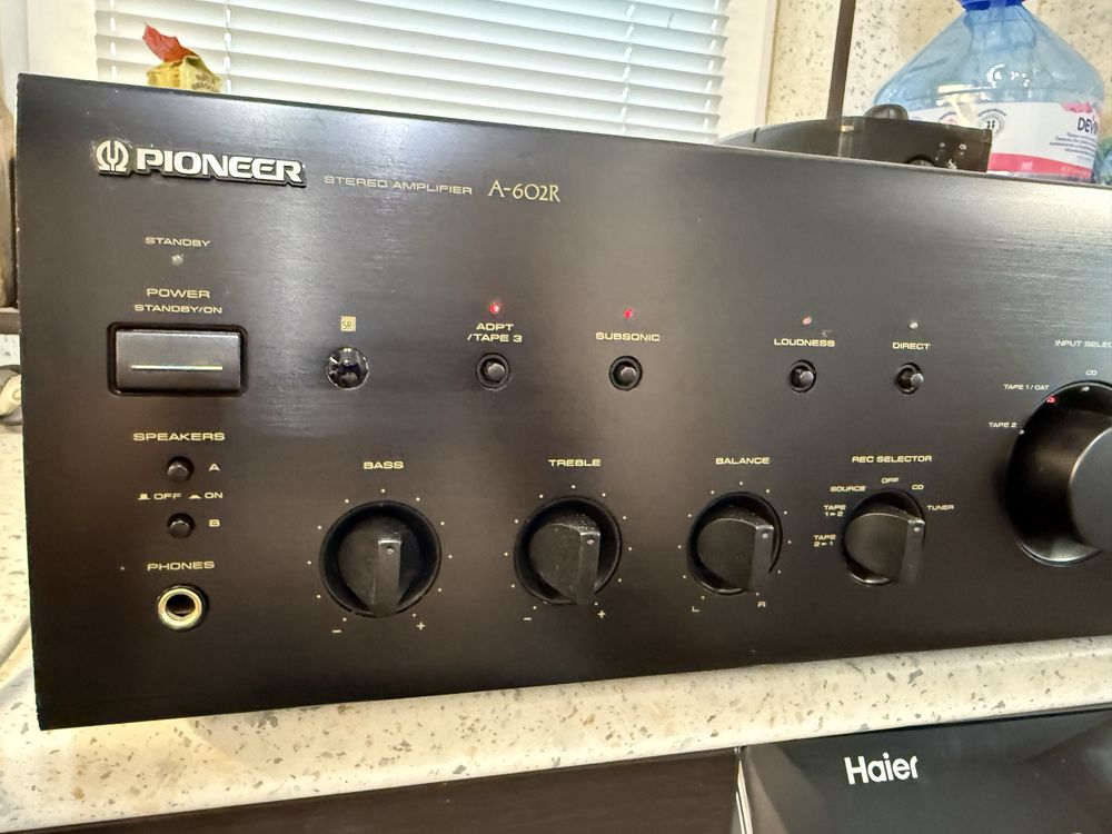Pioneer A-602 стерео усилвател