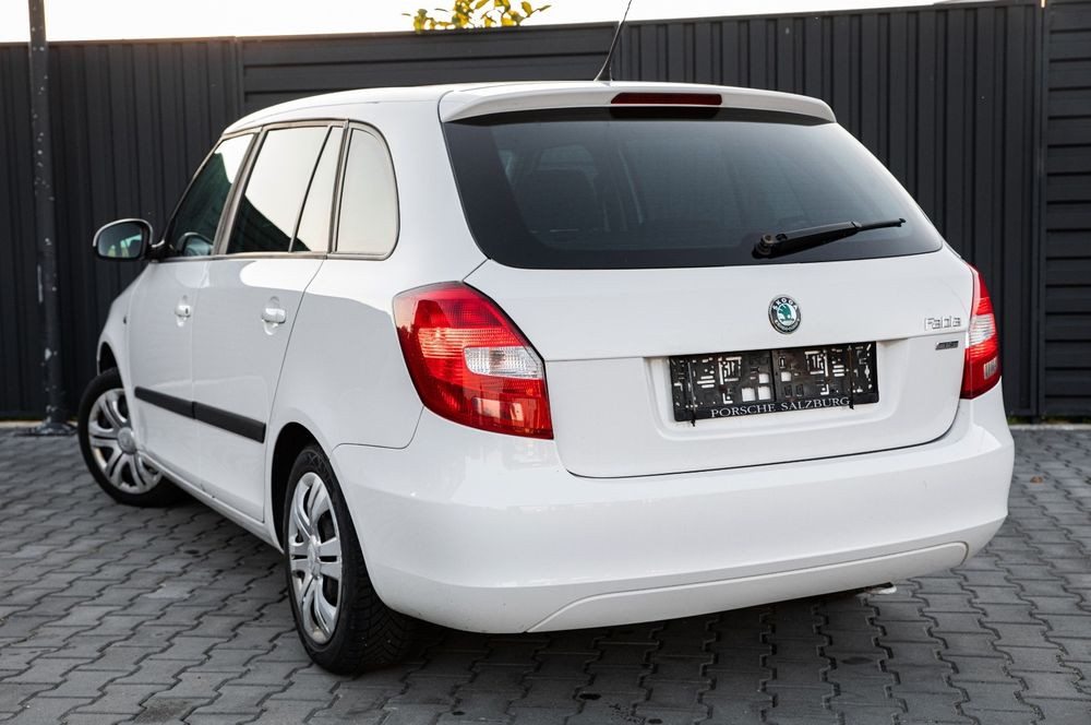 Skoda Fabia  2011 Euro 5  1.2 Benzina 9 Roti Impecabila