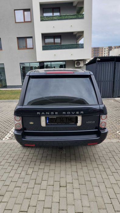 Land Rover -Range Rover Vogue