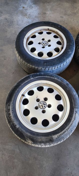 Jante aliaj 16 volkswagen vw passat b6 sedan cu anvelope 205/55/16