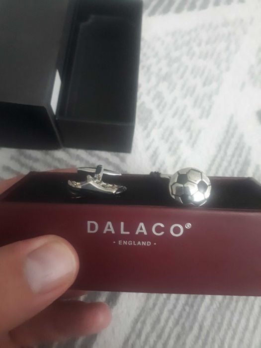 Butoni camasa Dalaco fabricati in Anglia, editie speciala fotbal