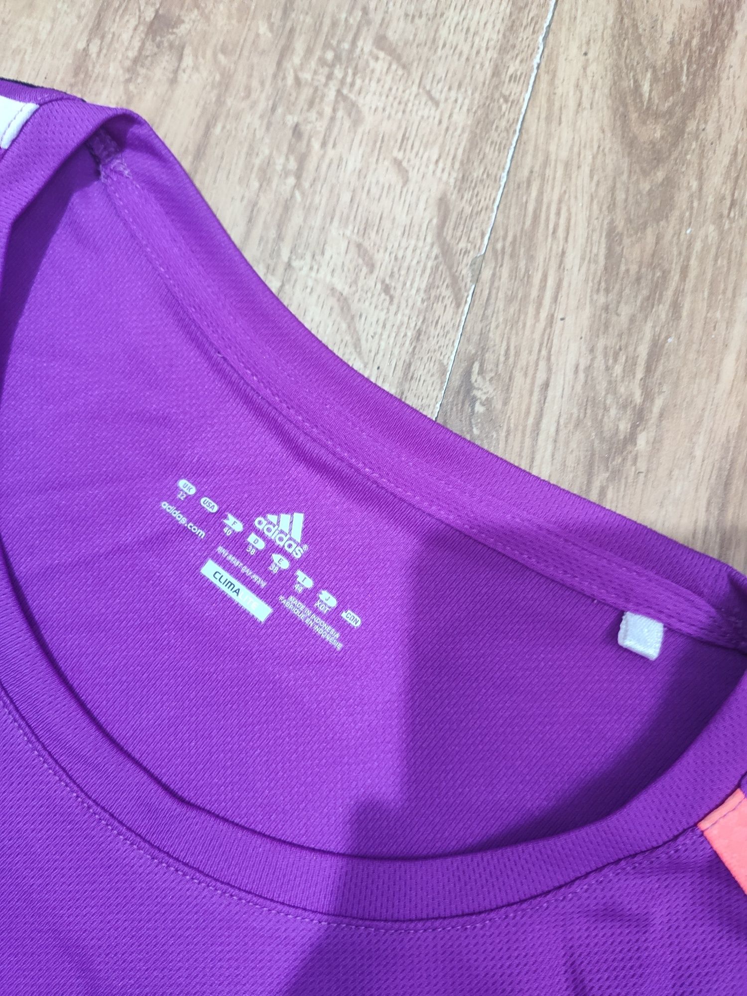 Tricou dama Adidas mărimea 38 S/M