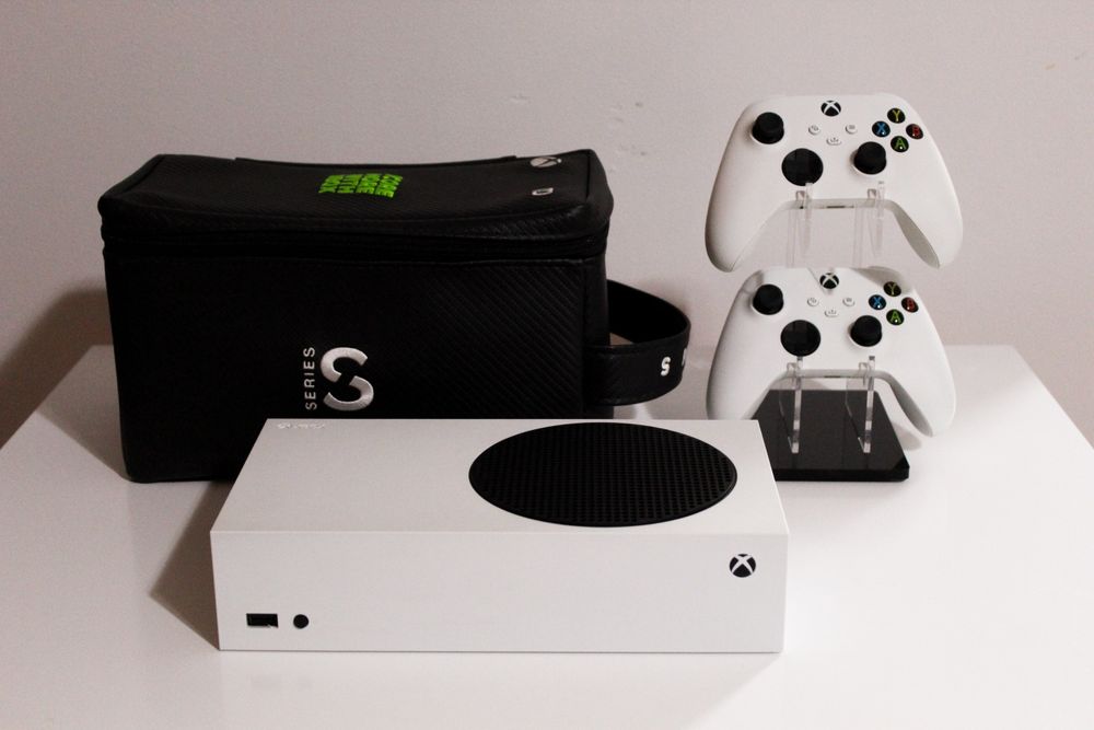 Bundle Xbox Series S Alb 512GB