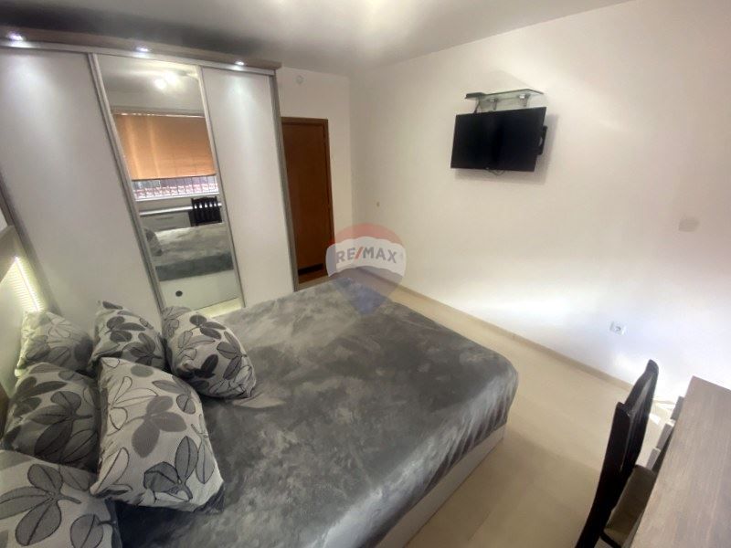 Дава се под наем Двустаен апартамент в Варна, Чаталджа - 60 кв.м за 600 € - Снимка #2