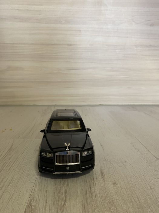 Rolls royce играчка