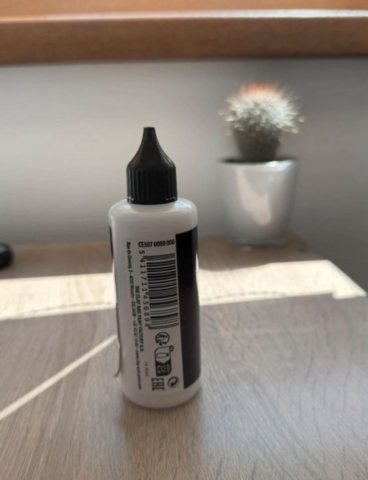 Adeziv/lut polimeric lichid