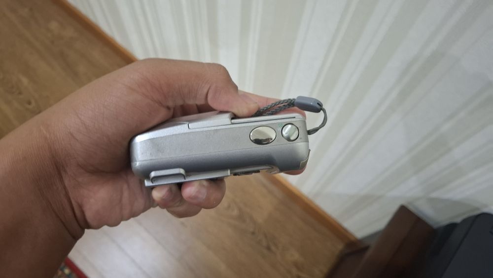 Fotoapparat sotiladi