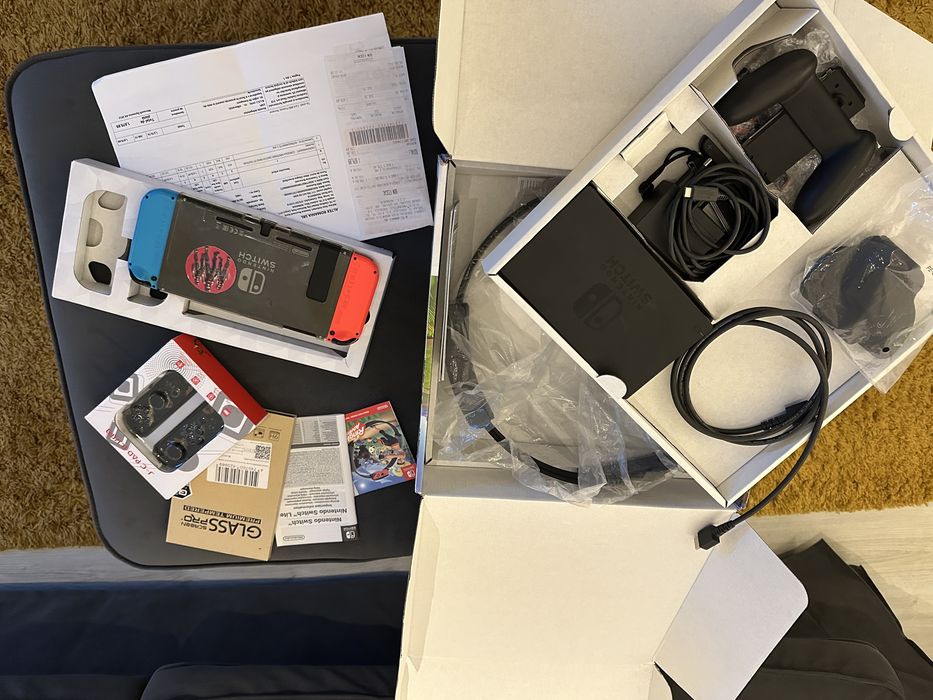 Consola Nintendo Switch pachet complet garantie