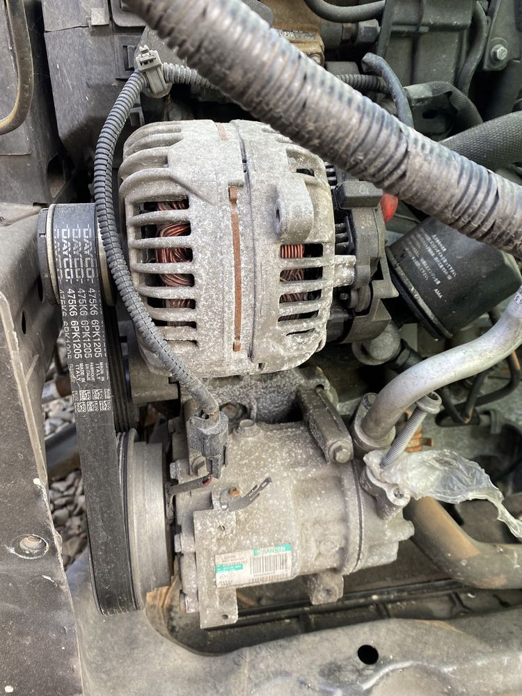 Alternator Nissan Qashqai j10 1.5 dci 2012