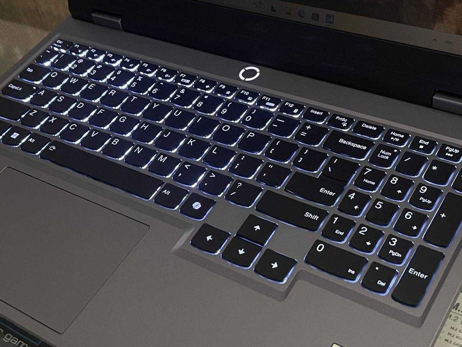 Lenovo LOQ 15ARP9 Ryzen 7 7435HS ram 32 ssd 512 Nvidia RTX 4070 8gb