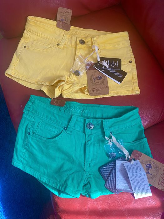 Vand pantaloni scurti madimea s.