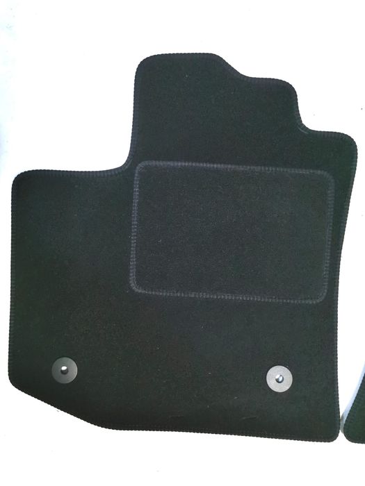 Covorașe mochetă Dacia Dokker Față