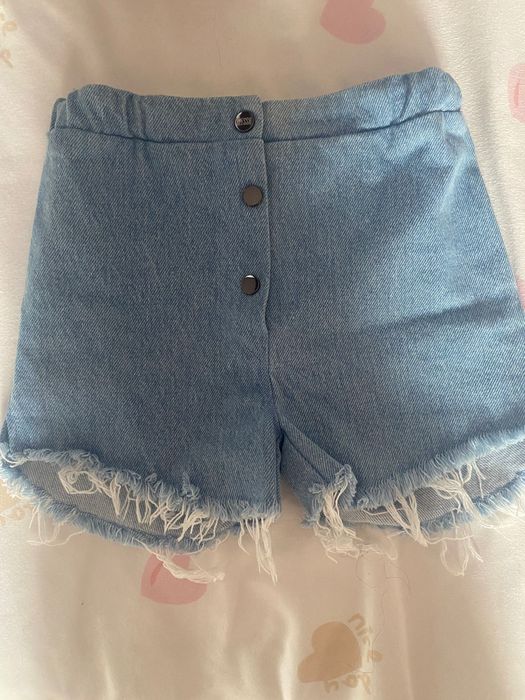 Alessa къси панталонки