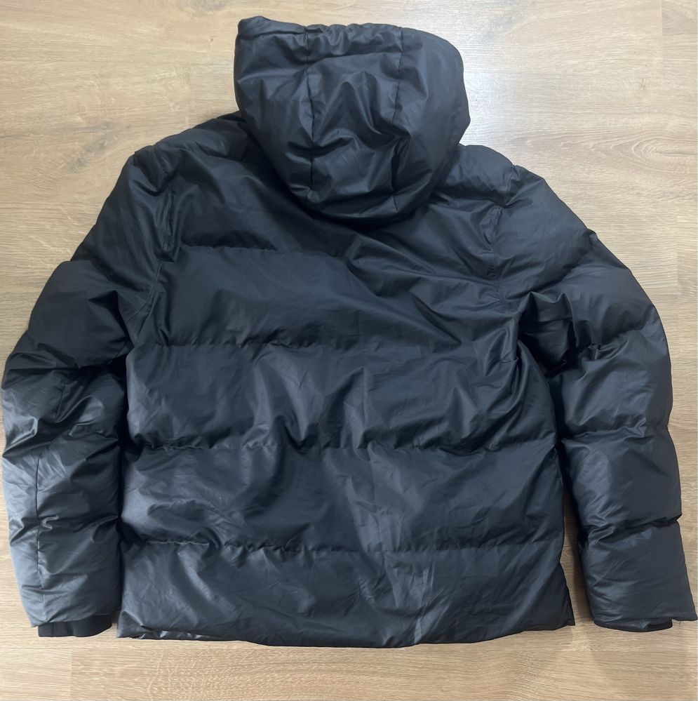 Rains Puffer Jacket размер М