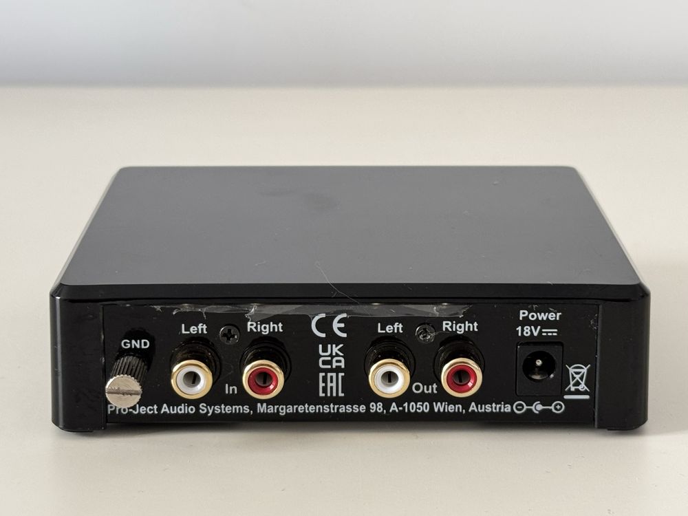 Предусилвател Pro-Ject Phono Box E