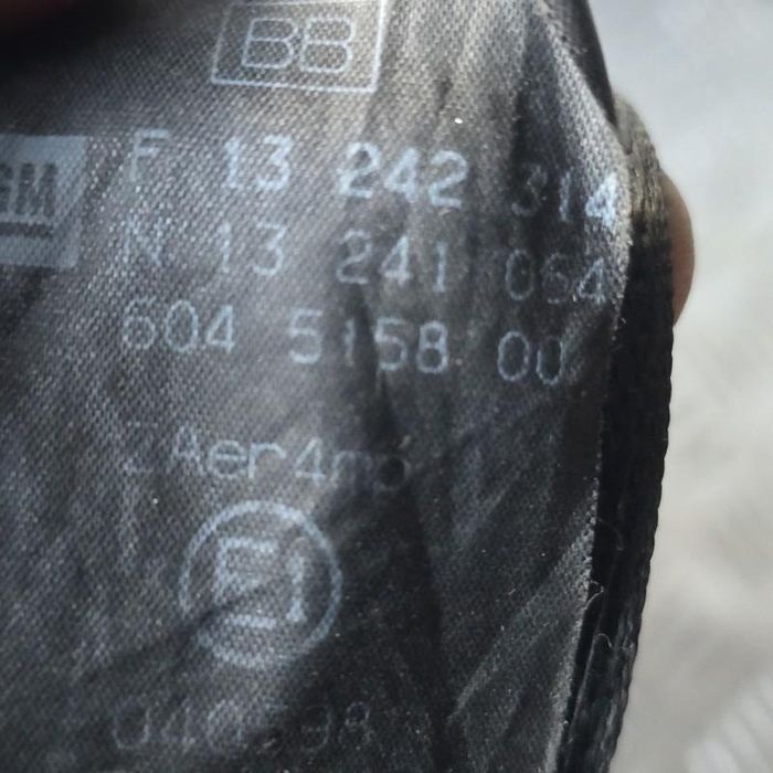 Centura de siguranta dreapta fata Opel Astra H GTC