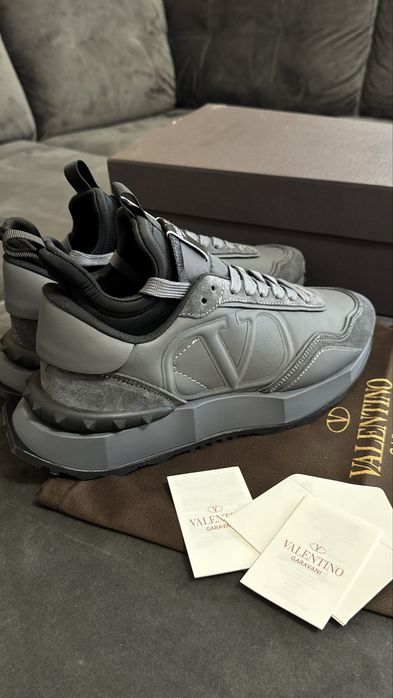 Adidasi Valentino - piele naturala/marimi 40-45/full box