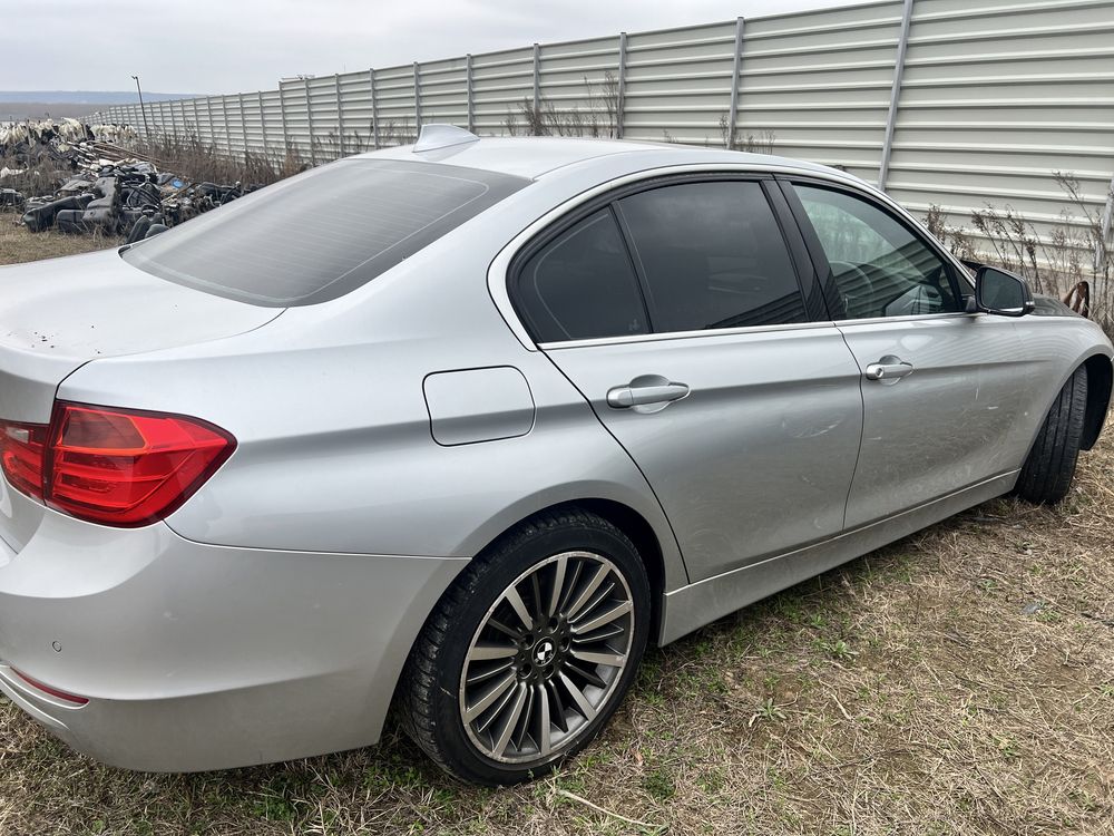 Portiera usa stanga dreapta fata spate bmw f30 f31 culoare