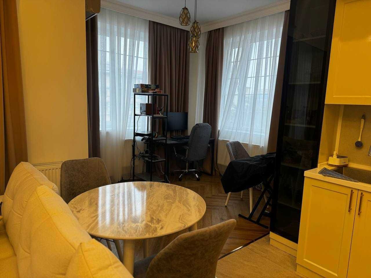 3/3/8  комнатная продается в ЖК "Greenwich"  ID: 2630