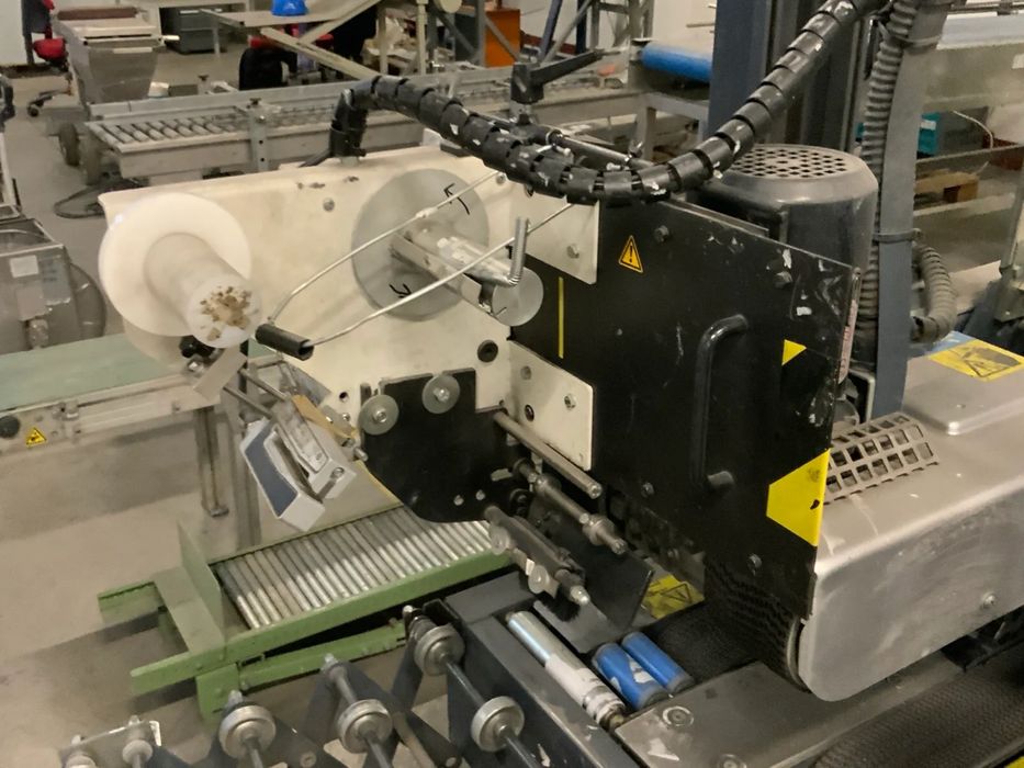 Автоматична залепваща машина за кашони SIAT SA2